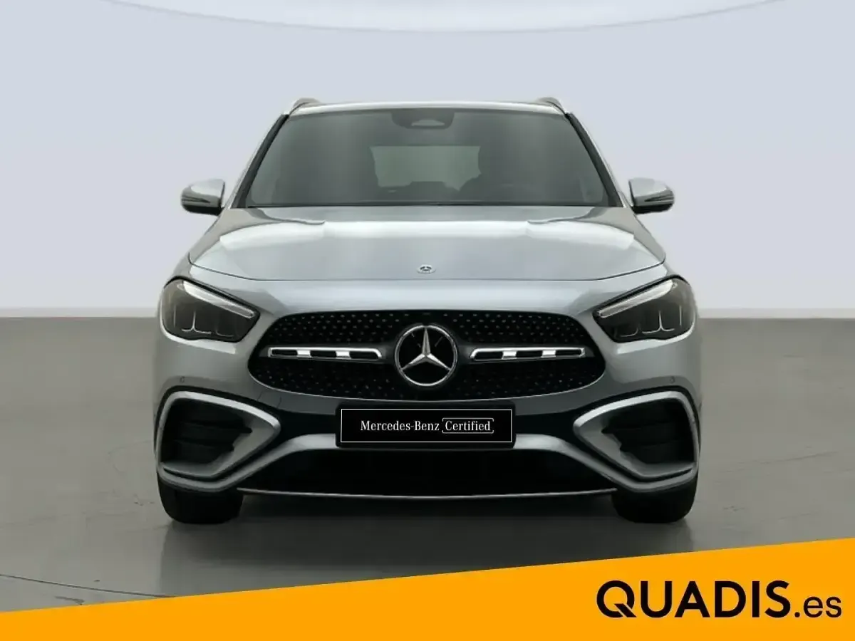 Nuevo Mercedes GLA200 150 CV (110 kW) 2025 Gris plata SUV
