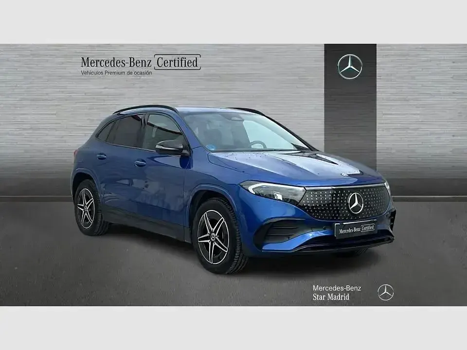 Käytetty Mercedes EQA300 167 kW (228 HP) 2025 Sininen Katumaasturi