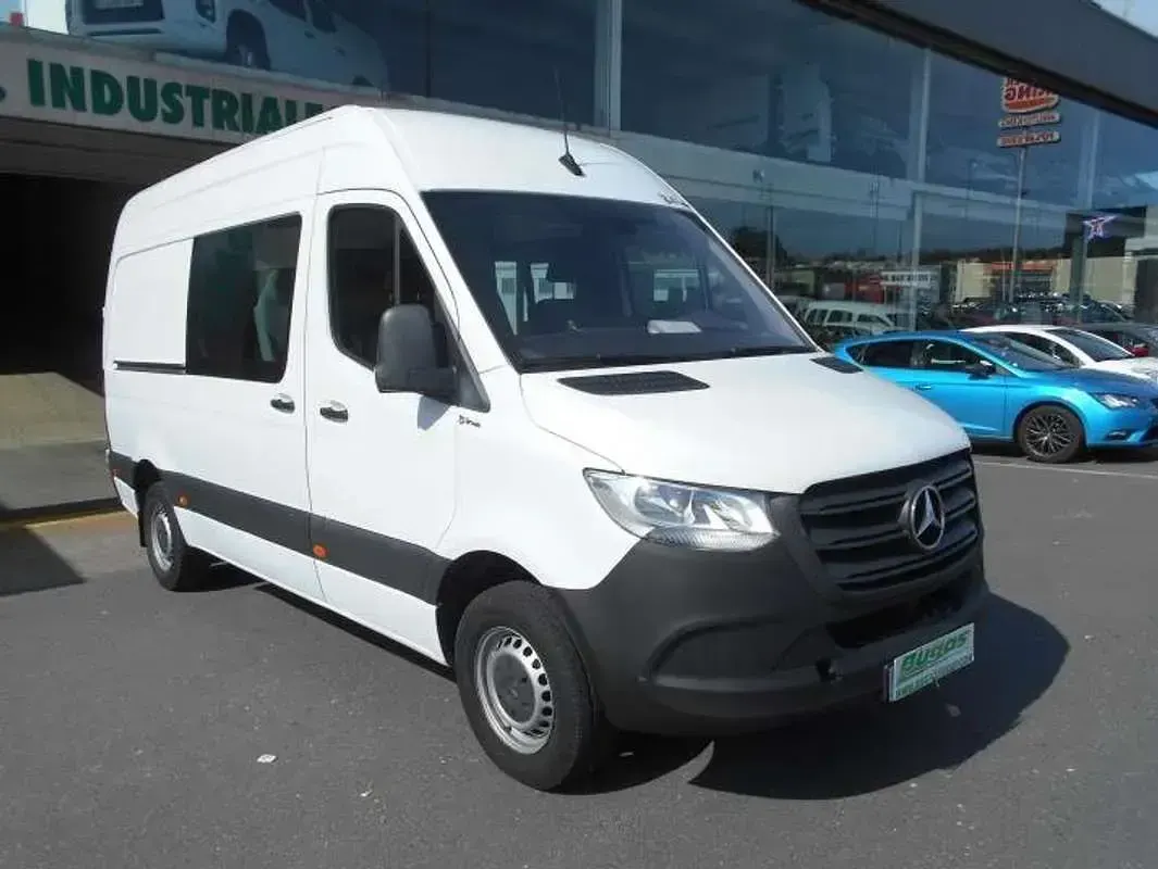 Usado Mercedes Sprinter 140 CV (102 kW) 2021 Blanco Van