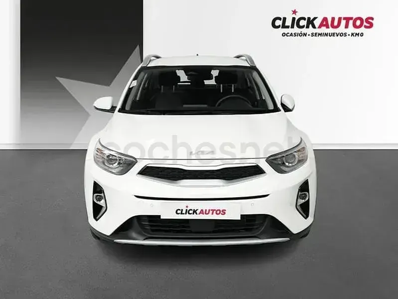 Usado Kia Stonic 79 CV (58 kW) 2025 Blanco SUV