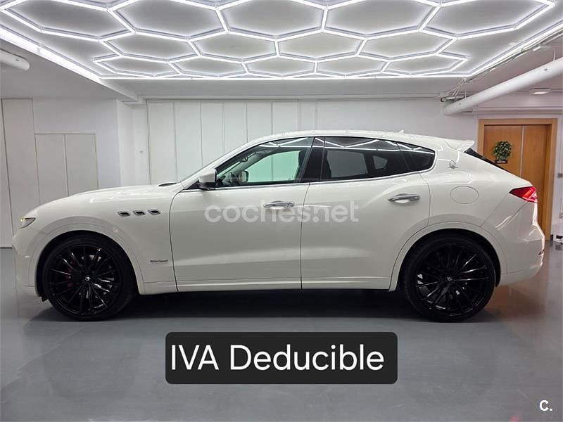 Usado Maserati Levante 430 CV (316 kW) 2018 Blanco SUV