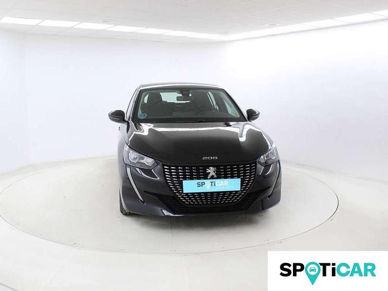 Usado Peugeot 208 Active 102 CV (75 kW) 2021 Negro Utilitario