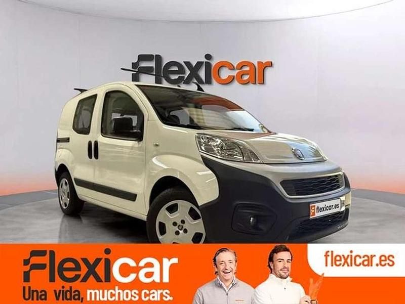 Usado Fiat Fiorino 80 CV (58 kW) 2020 Blanco Monovolumen