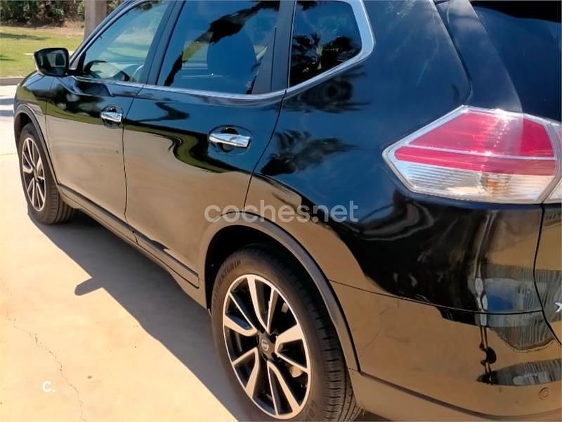 Usado Nissan X-Trail Tekna 130 CV (95 kW) 2015 Negro SUV