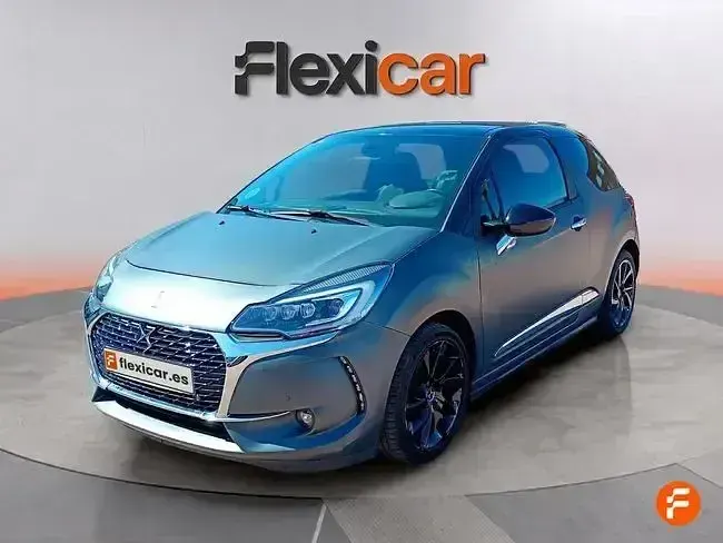 Usado DS Automobiles DS3 110 CV (80 kW) 2017 Gris Utilitario