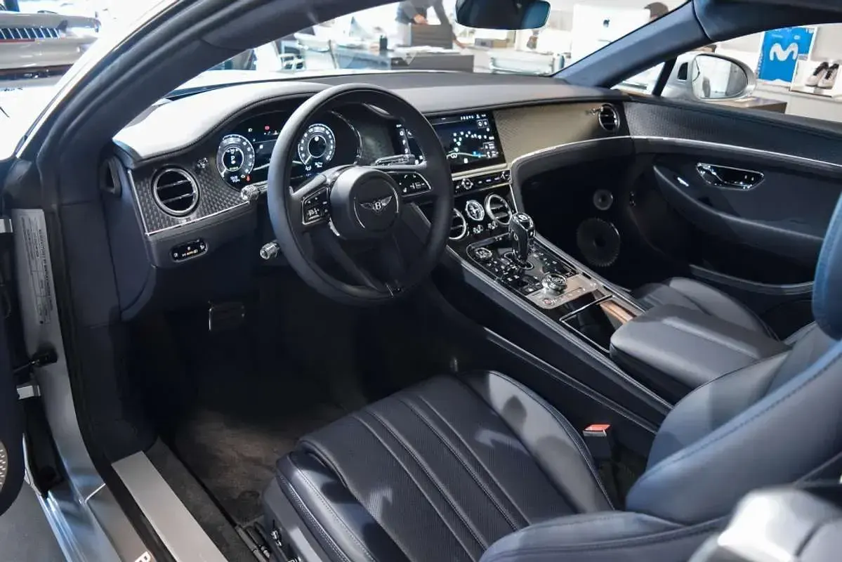 Usado Bentley Continental 783 CV (575 kW) 2025 Gris Coupe
