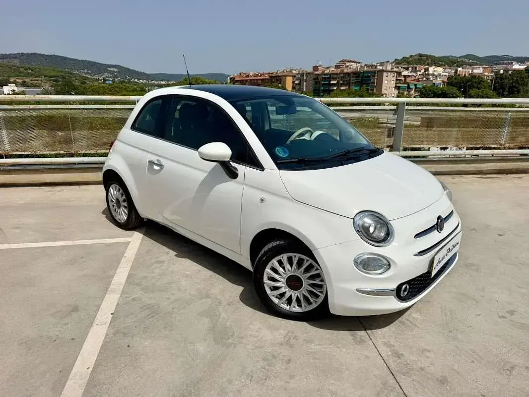 Usado Fiat 500C Dolcevita 71 CV (52 kW) 2024 Blanco Descapotable