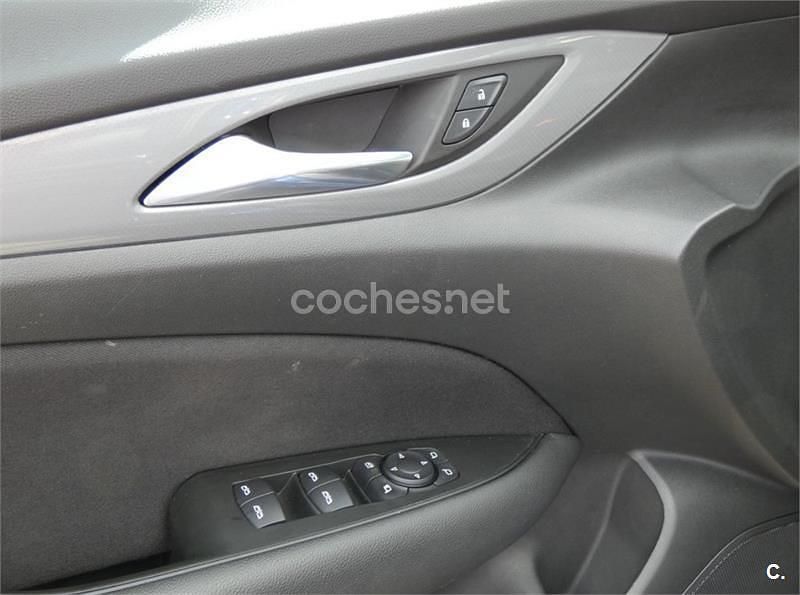 Usado Opel Insignia Business 136 CV (100 kW) 2020 Azul Berlina