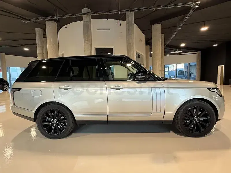 Usado Land Rover Range Rover Vogue 340 CV (250 kW) 2014 Beige SUV