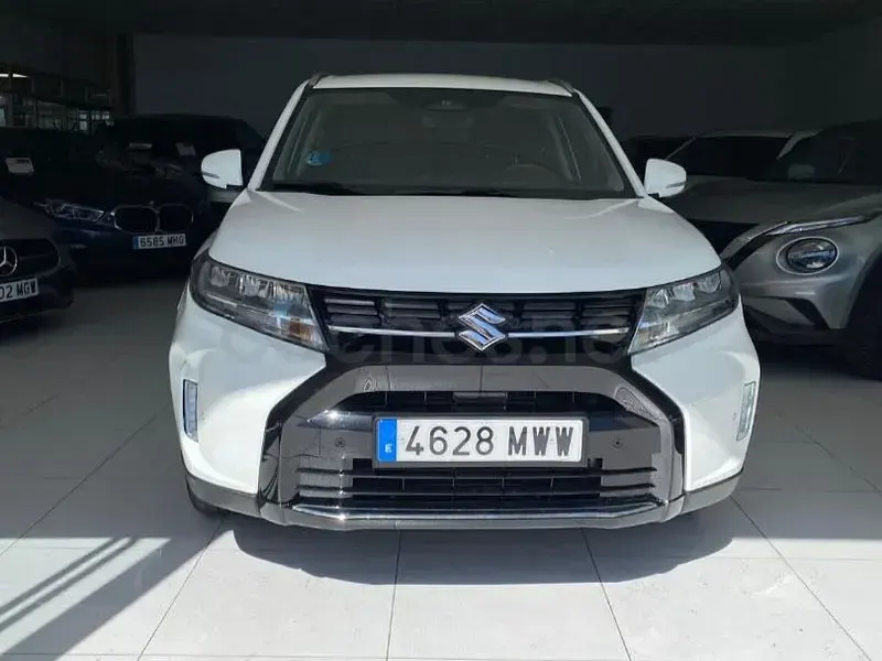 Usado Suzuki Vitara 116 CV (85 kW) 2024 Blanco SUV