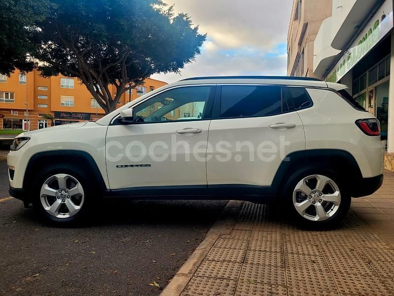 Usado Jeep Compass Longitude 120 CV (88 kW) 2018 Blanco SUV
