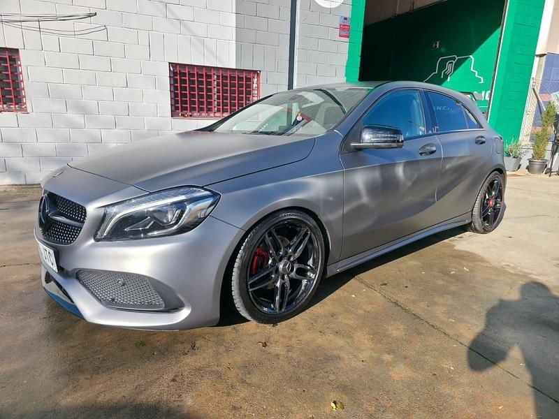 Usado Mercedes A200 156 CV (114 kW) 2016 Gris