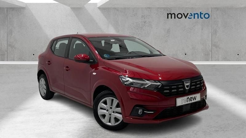 Rojo Usado 2021 Dacia Sandero Essentiel | 13.900 € (Precio justo) - Imagen 1/4