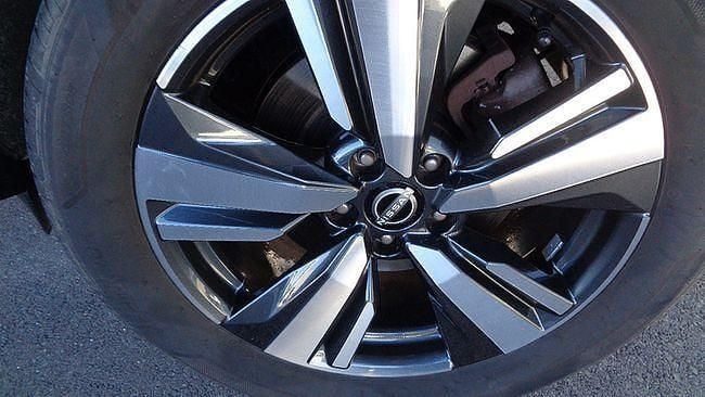 Usado Nissan X-Trail Tekna 203 CV (149 kW) 2023 Amarillo SUV