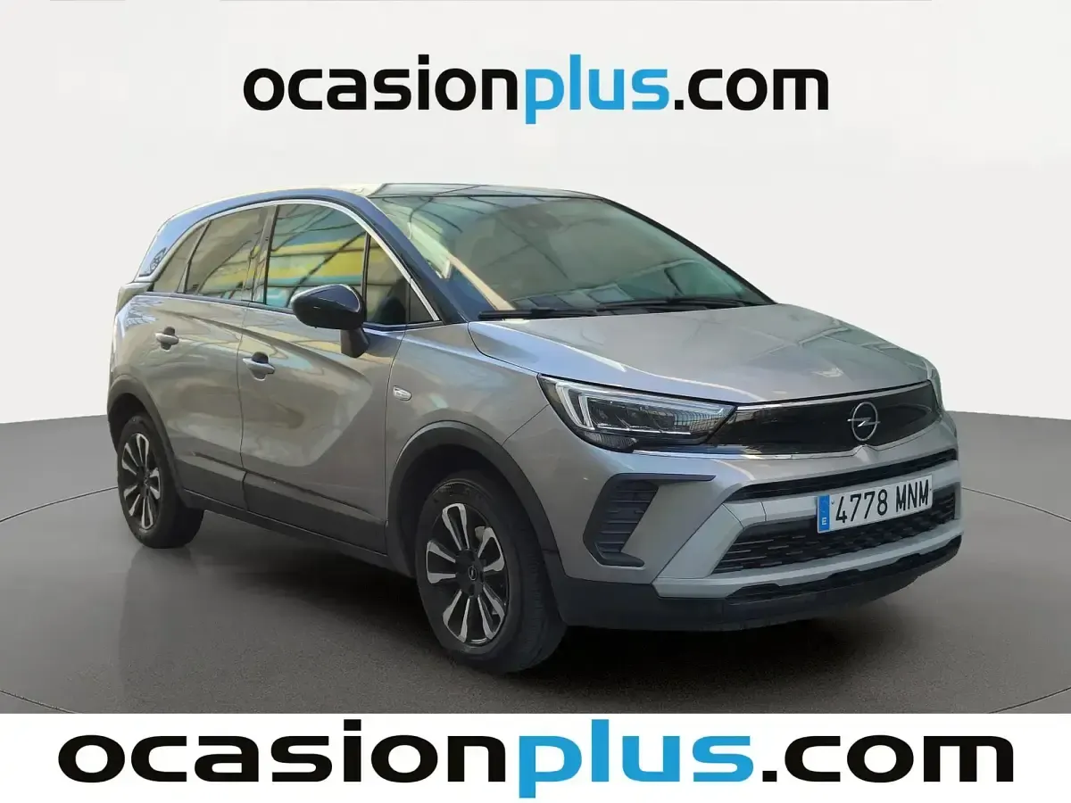 Usado Opel Crossland Elegance 130 CV (95 kW) 2024 Gris SUV