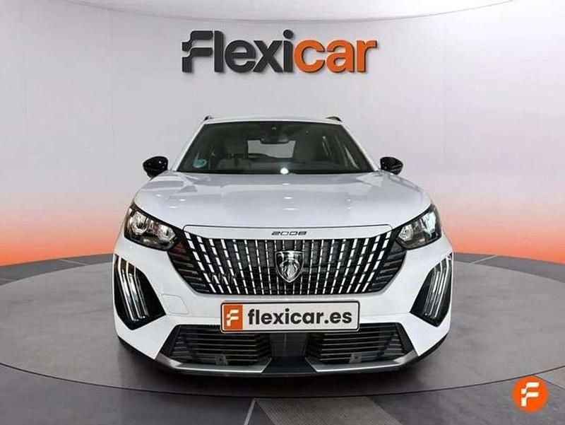 Usado Peugeot 2008 Allure 101 CV (74 kW) 2025 Blanco SUV