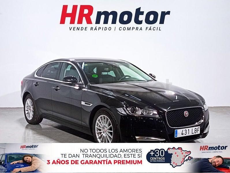 Usado Jaguar XF Prestige 163 CV (119 kW) 2016 Negro Berlina