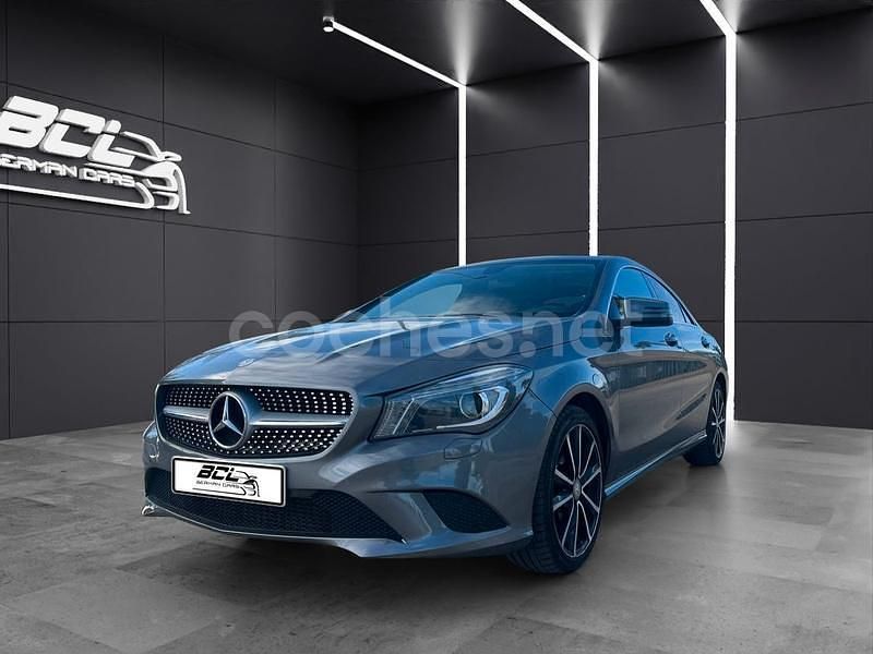 Gris / plata Usado 2014 Mercedes CLA200 Urban Berlina | 17.490 € (Precio justo) - Imagen 1/4