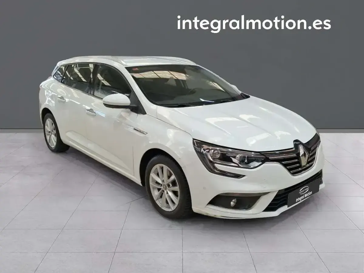 Usado Renault Mégane IV Zen 115 CV (84 kW) 2020 Blanco