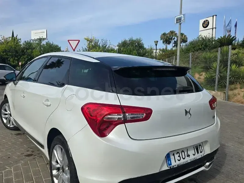 Usado DS Automobiles DS5 150 CV (110 kW) 2017 Blanco Utilitario