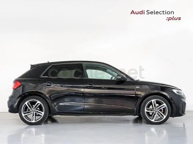 Usado Audi A1 Sportback 110 CV (80 kW) 2023 Negro Utilitario