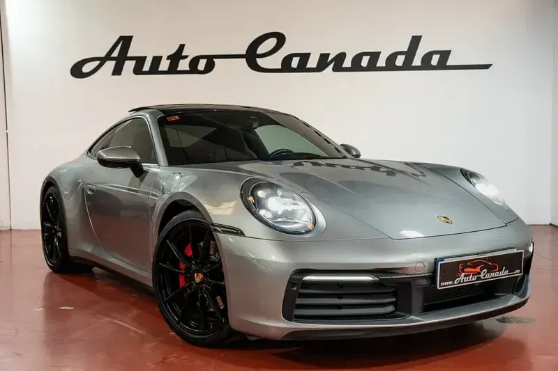 Usado Porsche 911 Carrera 4S 450 CV (330 kW) 2020 Gris / plata Coupe