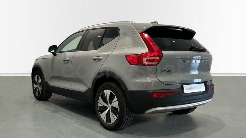 Usado Volvo XC40 Core 163 CV (119 kW) 2025 Gris / plata SUV