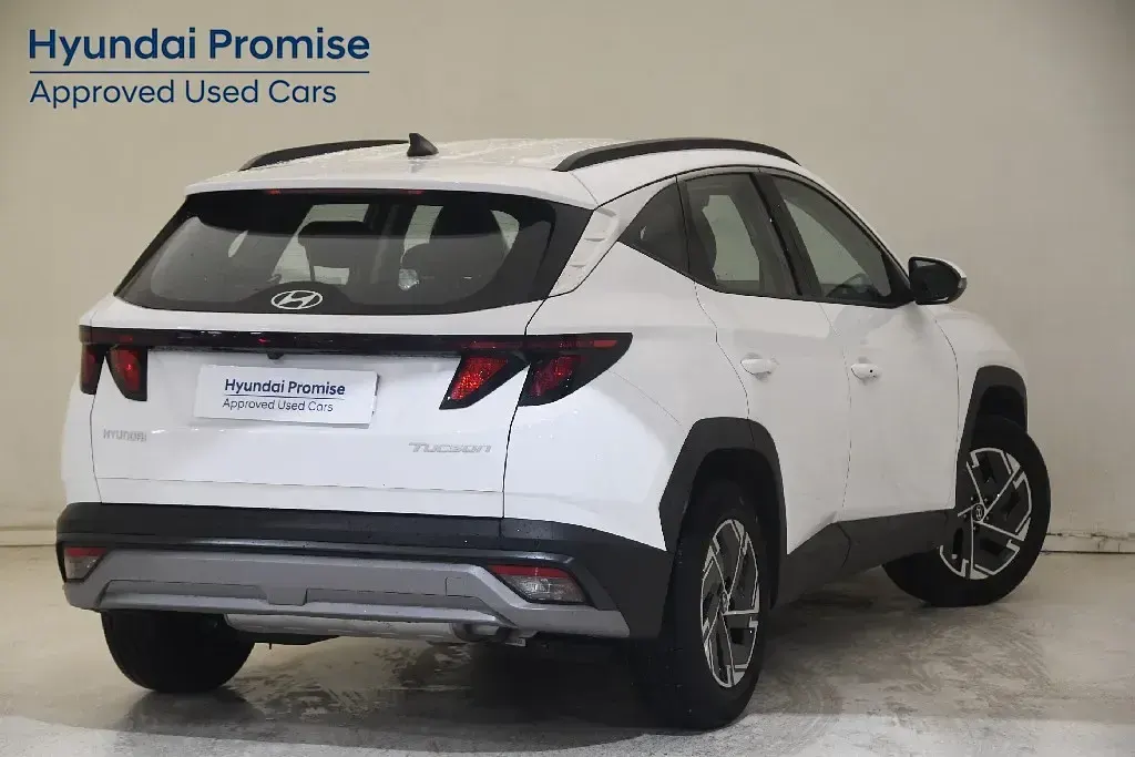 Usado Hyundai Tucson 160 CV (117 kW) 2025 Blanco SUV