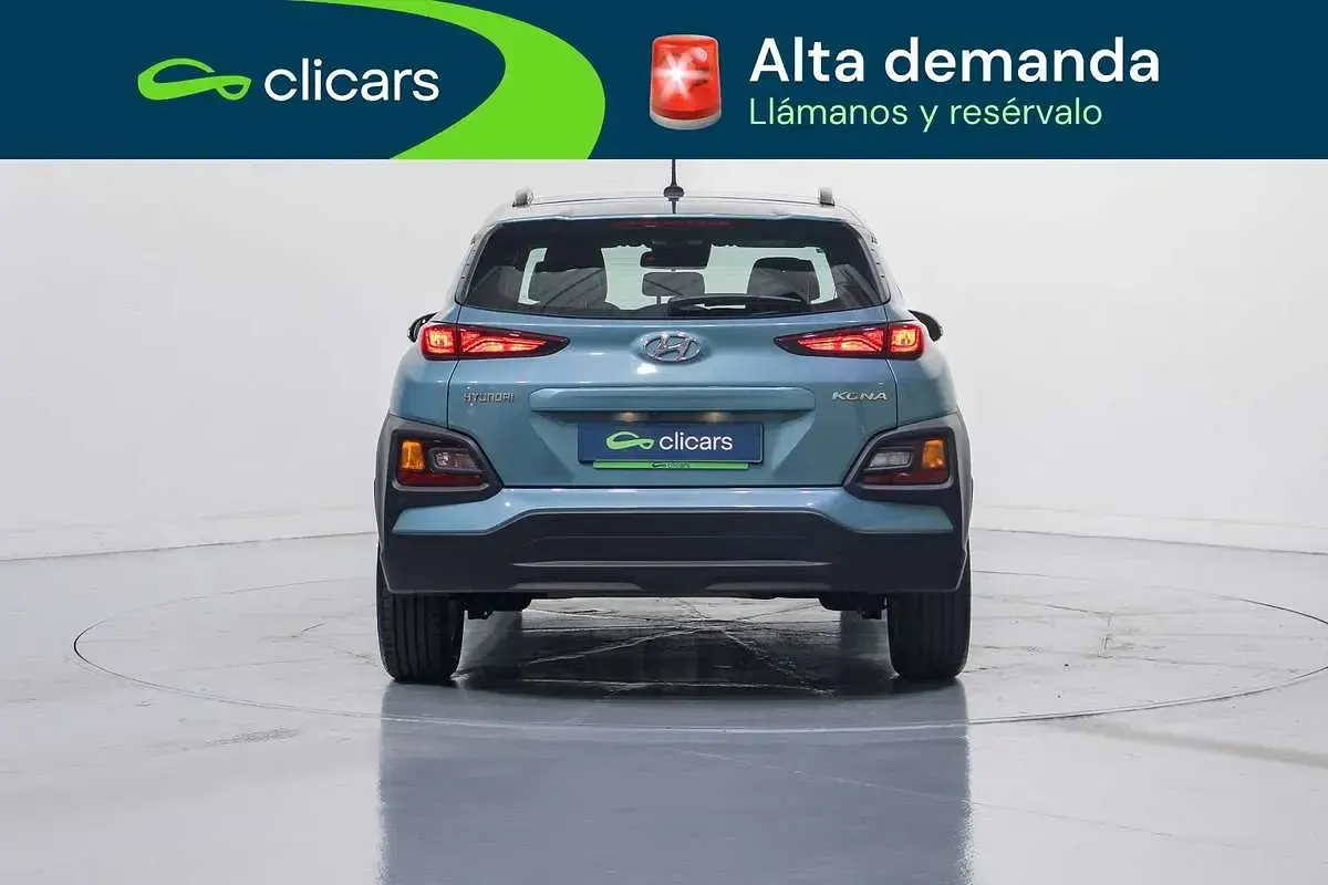 Usado Hyundai Kona 120 CV (88 kW) 2020 Azul SUV