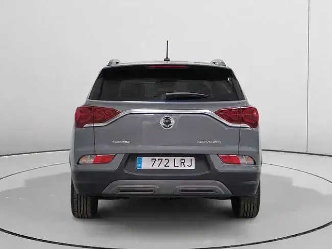 Usado SsangYong Korando Limited 163 CV (119 kW) 2021 Gris SUV