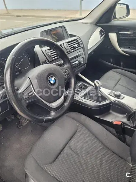 Usado BMW 114 102 CV (75 kW) 2015 Negro Utilitario