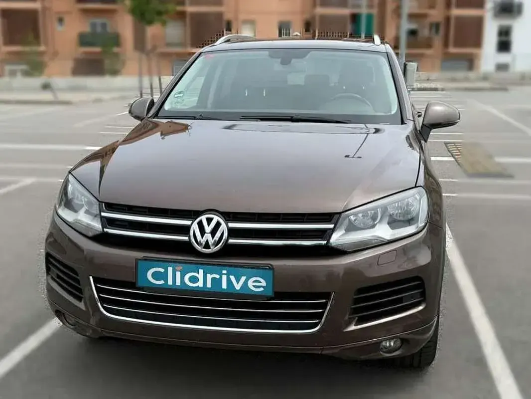 Usado VW Touareg Terrain Tech 245 CV (180 kW) 2013 Marrón SUV