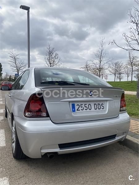 Usado BMW 318 M Sport 143 CV (105 kW) 2004 Gris / plata Berlina