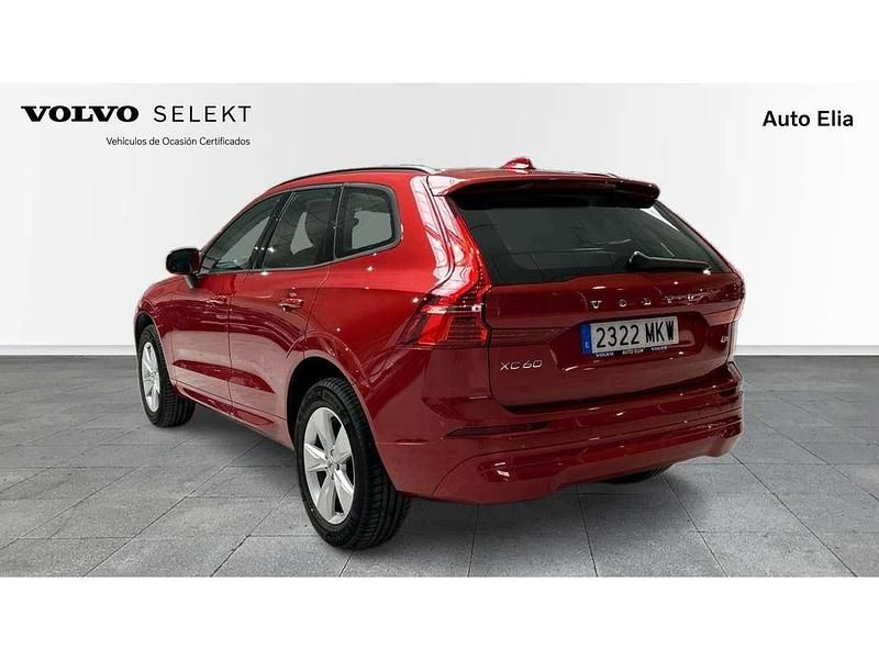 Usado Volvo XC60 197 CV (144 kW) 2023 Rojo SUV