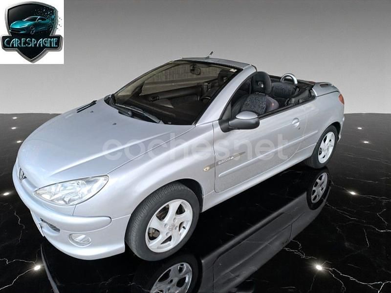 Gris / plata Usado 2006 Peugeot 206 CC Quiksilver Descapotable | 3490 € (Precio justo) - Imagen 1/4