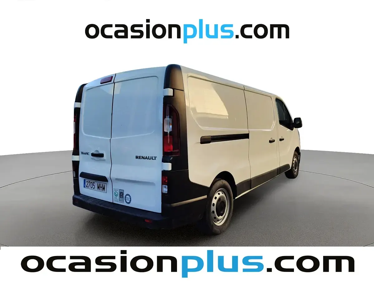 Usado Renault Trafic 131 CV (96 kW) 2023 Blanco Monovolumen