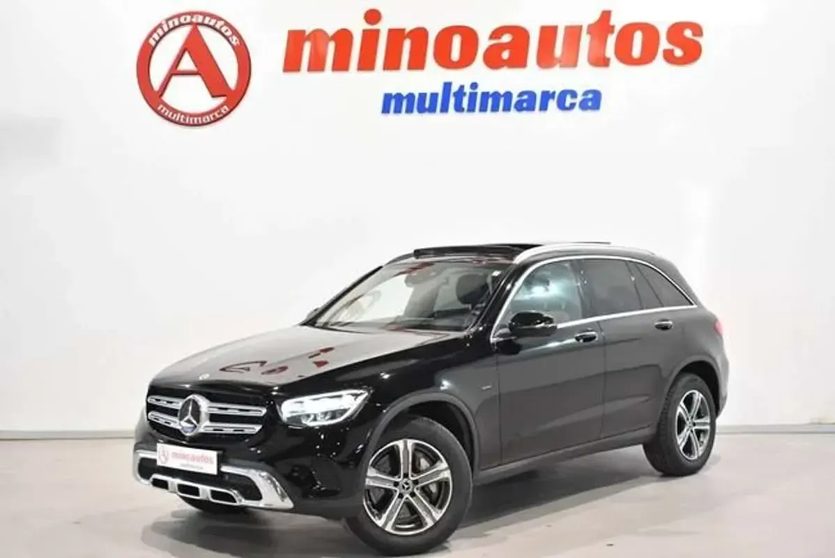 Usado Mercedes GLC300 306 CV (225 kW) 2021 Negro SUV