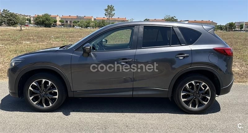 Usado Mazda CX-5 Edition 150 CV (110 kW) 2016 Gris / plata SUV