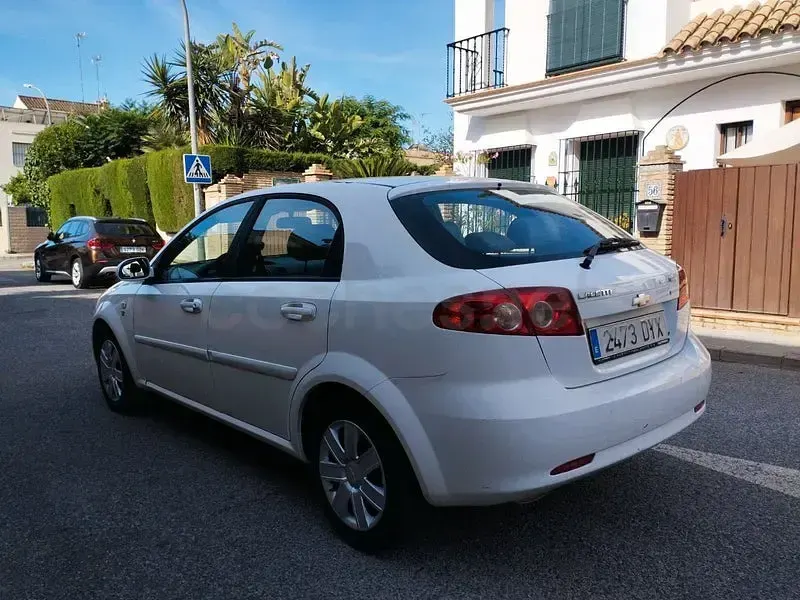 Usado Chevrolet Lacetti SE 95 CV (69 kW) 2006 Blanco Berlina