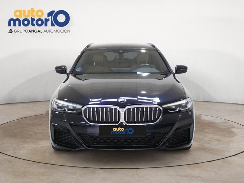 Usado BMW 520 190 CV (139 kW) 2023 Azul Familiar