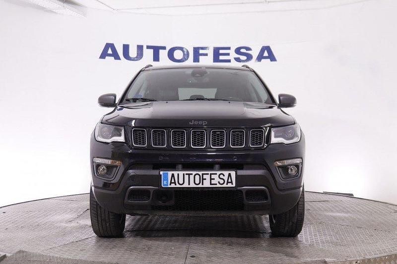 Usado Jeep Compass Trailhawk 240 CV (176 kW) 2020 Negra SUV