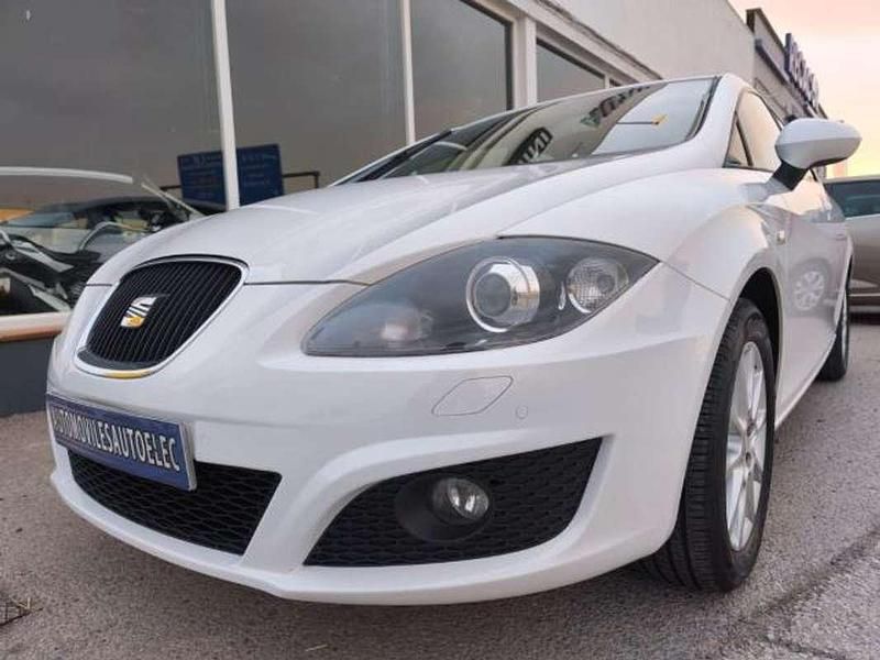 Blanco Usado 2011 Seat Leon Copa Utilitario | 7800 € (Precio justo) - Imagen 1/4