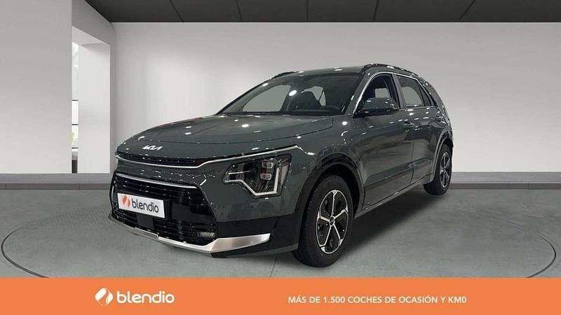 Verde Usado 2025 Kia Niro SUV | 26.265 € (Precio justo) - Imagen 1/4