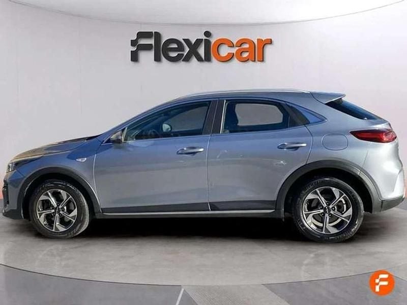 Usado Kia XCeed 160 HP (117 kW) 2023 Cinzento SUV