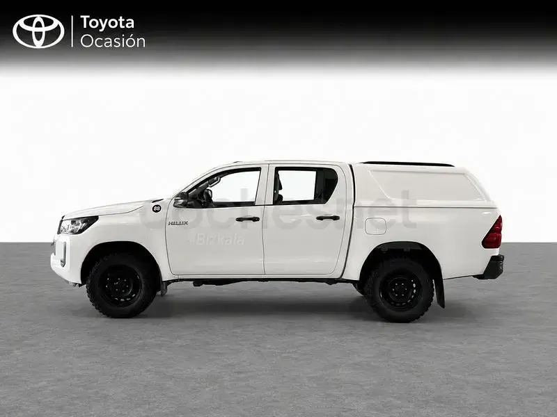 Usado Toyota HiLux 150 CV (110 kW) 2022 Blanco Pickup/Camioneta