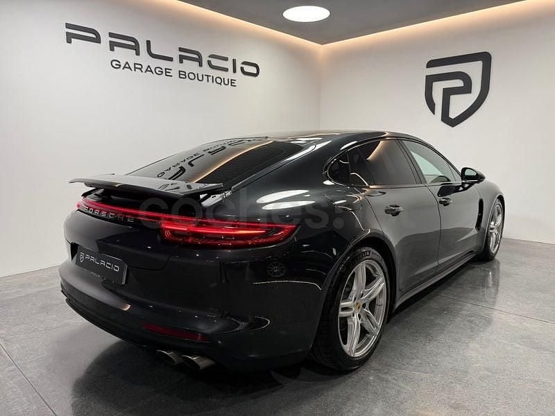 Usado Porsche Panamera 441 CV (324 kW) 2017 Gris / plata Utilitario