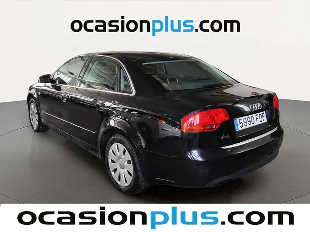 Usado Audi A4 115 CV (84 kW) 2006 Negro Berlina