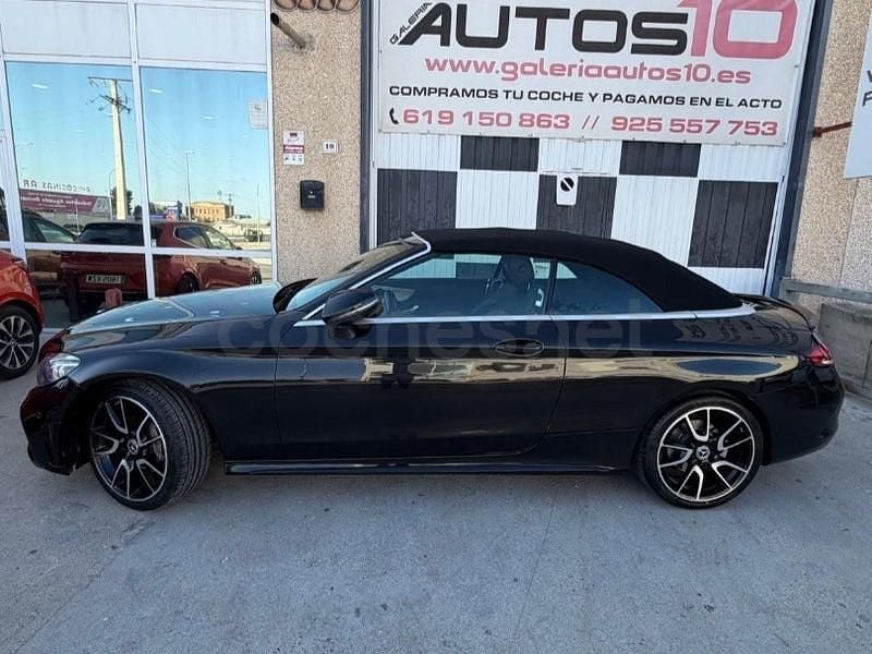 Usado Mercedes C220 194 CV (142 kW) 2020 Negro Descapotable