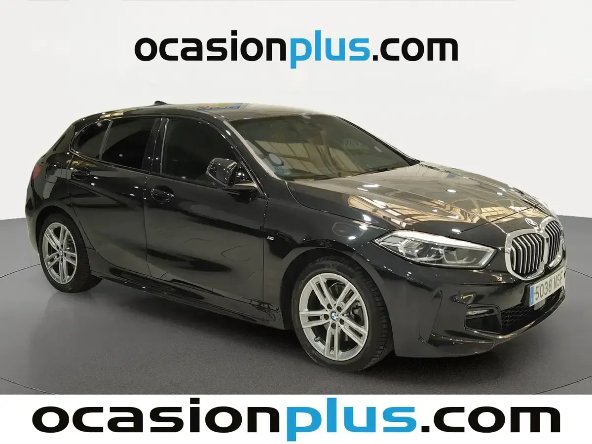 Usado BMW 118 150 CV (110 kW) 2024 Negro Berlina