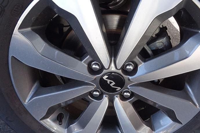 Usado Kia Stonic 100 CV (73 kW) 2021 SUV